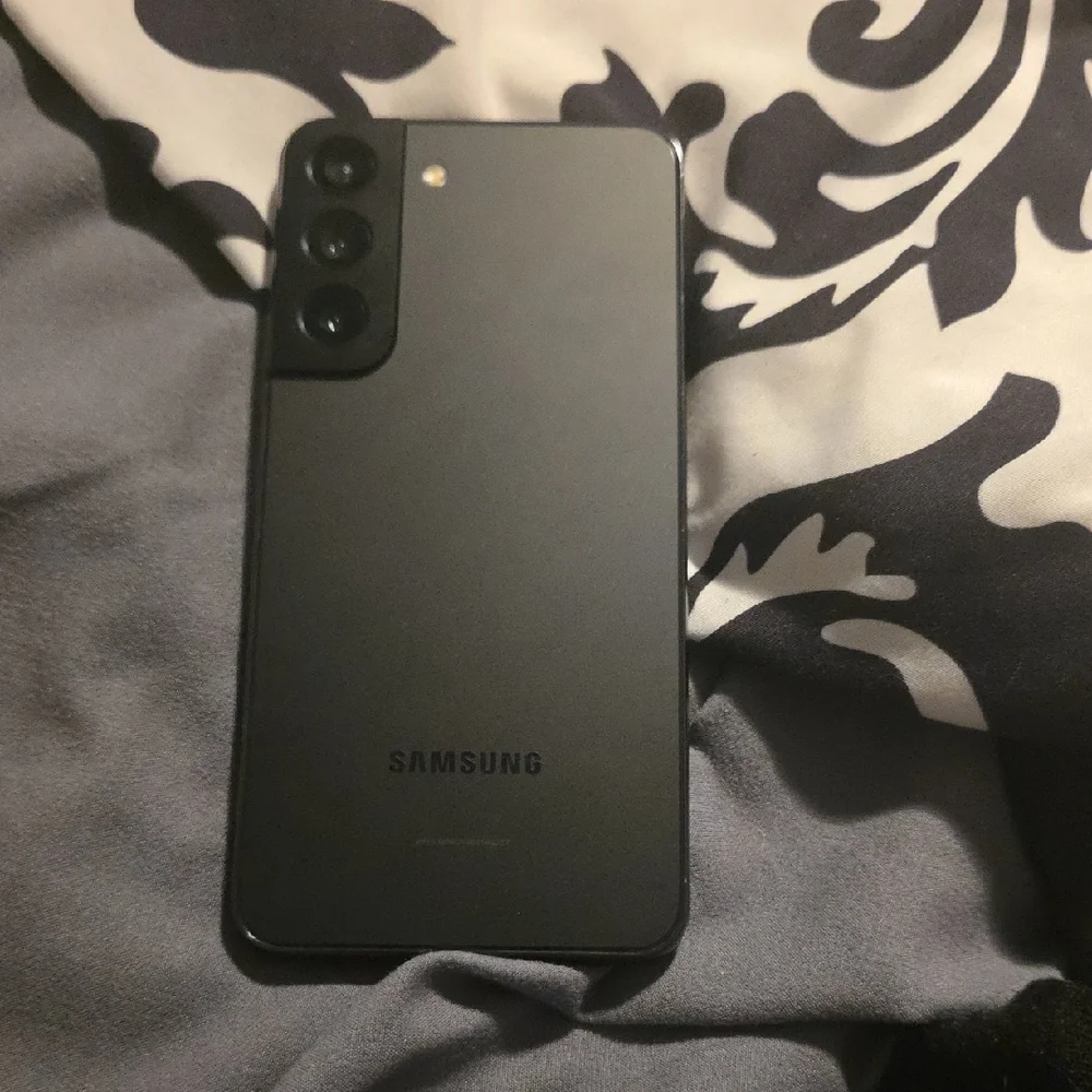 Samsung Galaxy Smartphone with Black Display